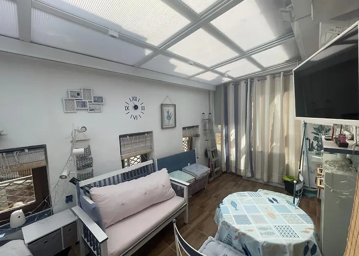 アパート Varone レケナ